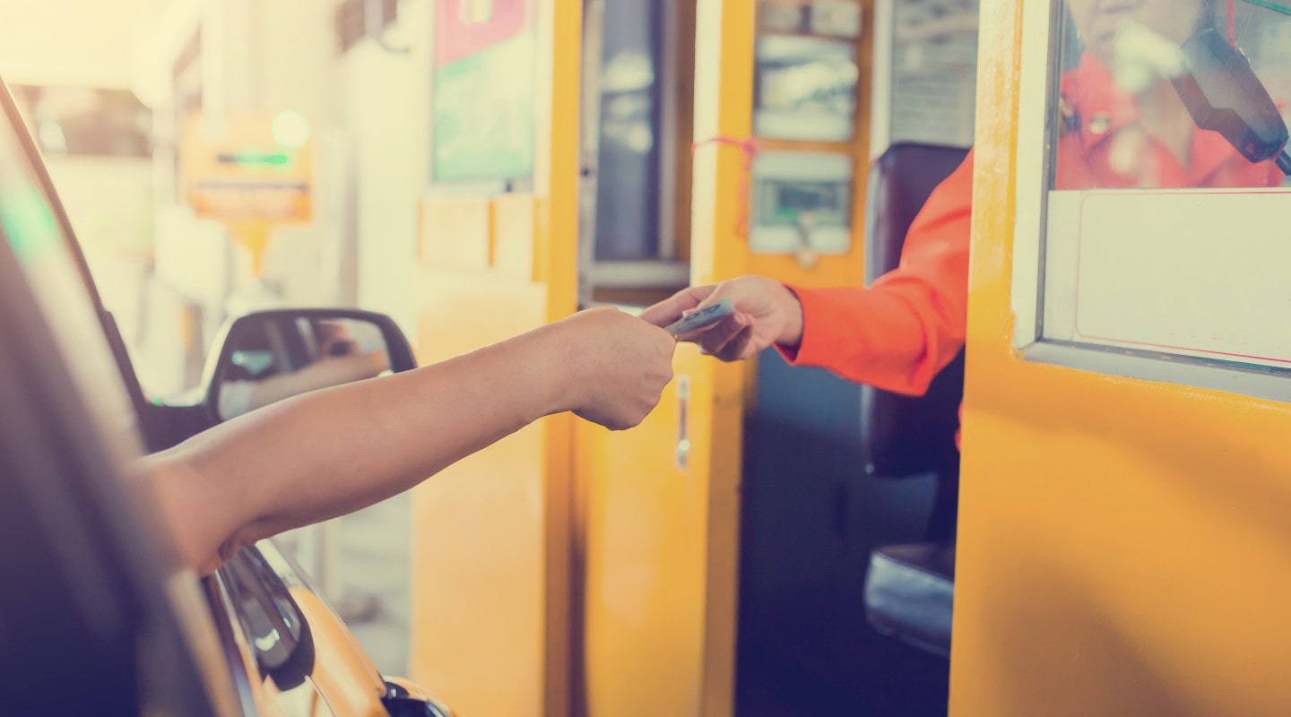 e-TOLL – jak działa system poboru opłat na autostradach? Kogo i gdzie obowiązuje?