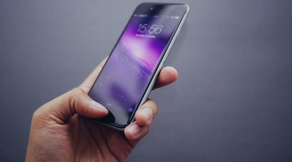 Jak działa Touch ID? Czy odblokowywanie iPhone’a odciskiem palca jest bezpieczne?