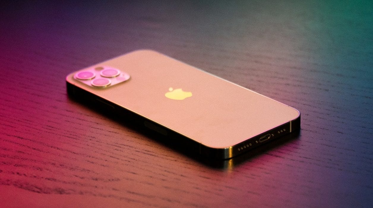 Jak namierzyć i znaleźć iPhone’a? Co musisz zrobić, gdy zostanie skradziony?