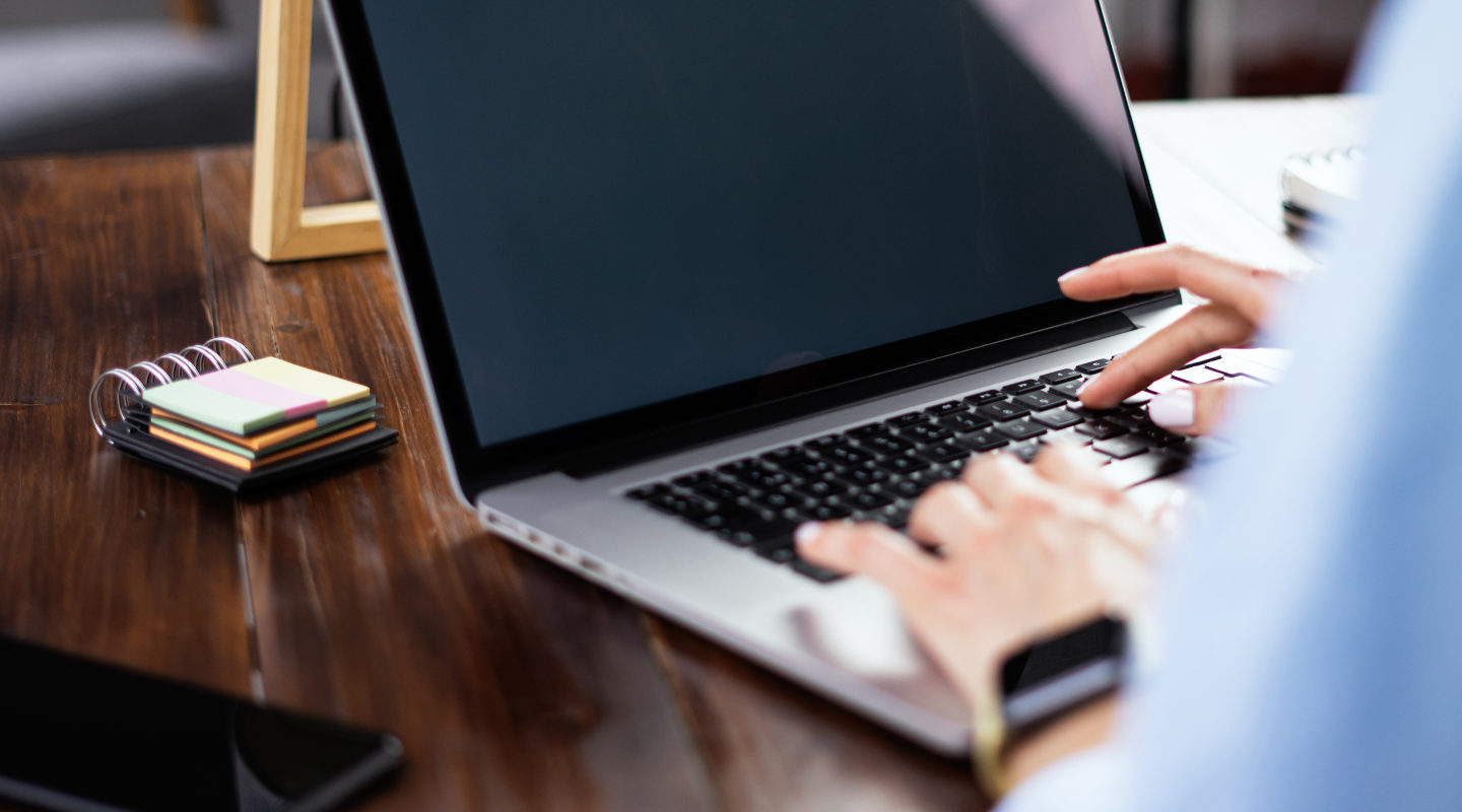 Jak zrobić screena na laptopie? 5 sposobów na zrzut ekranu na komputerze