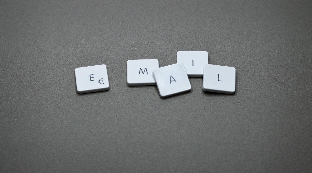 E-mail – jak pisać maile zgodnie z internetowym sovoir vivre?