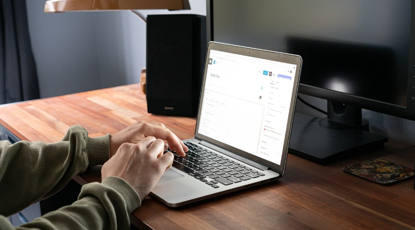 Tworzenie stron internetowych – najlepsze kreatory stron www (darmowe i płatne)